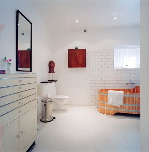 Bathroom of lumber Trade converted in to modern dwelling Hans-Kristian Koch