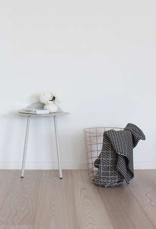 Fold Side Table and Net Basket