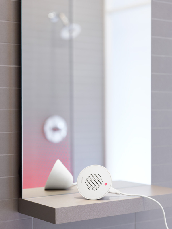 kohler-moxie-showerhead-wireless-speaker-all-in-one-3