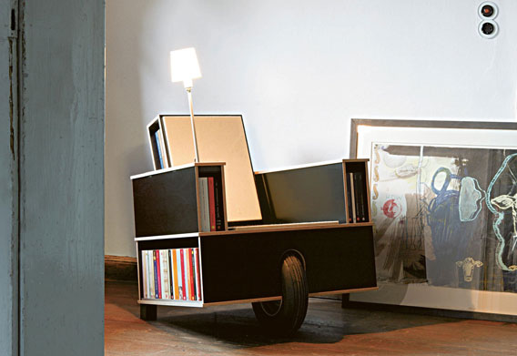 Bookshelf chair-reading-Chair-by-Nils-Holger-Moormann-002
