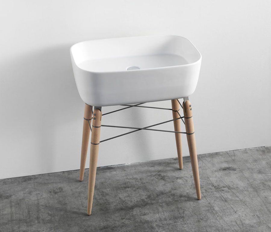 ray-bathroom-ceramic-washbasin-by-michael-hilgers-2