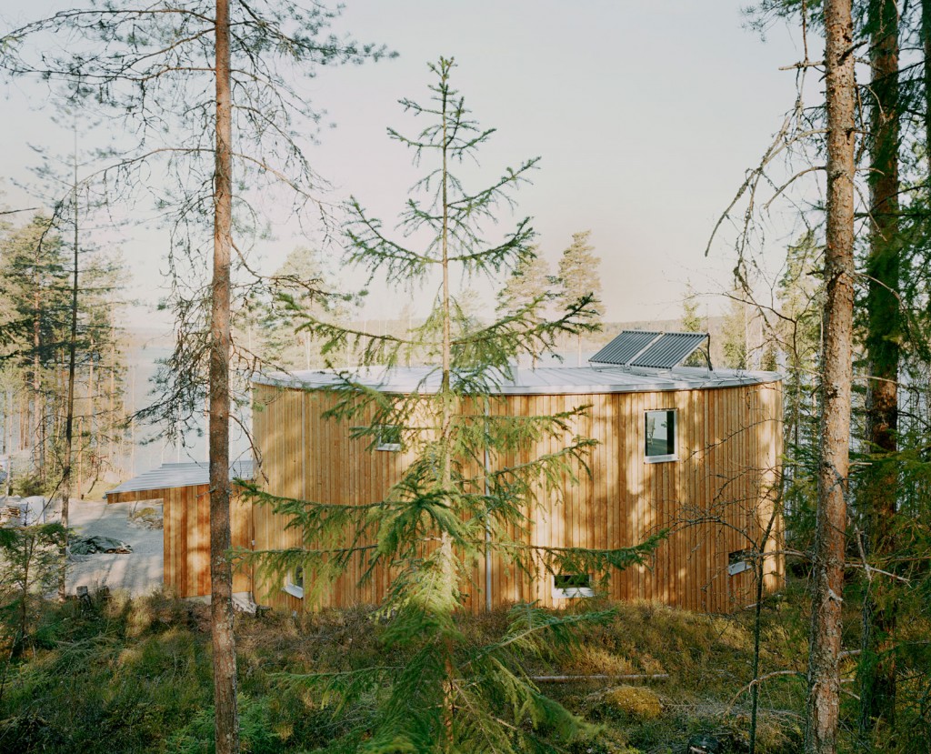 Villa Nyberg lake House by Kjellgren Kaminsky Architecture 001