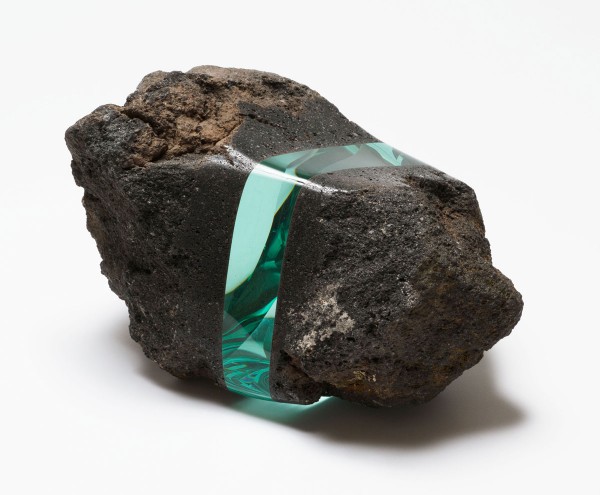 Stone with Glass Layer  Ramon Todo at IDEASGN  浅間山火山弾_2011年_火山岩、積層ガラス_130×270×200mm