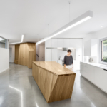 Chalet Estérel by Paul Bernier architecte