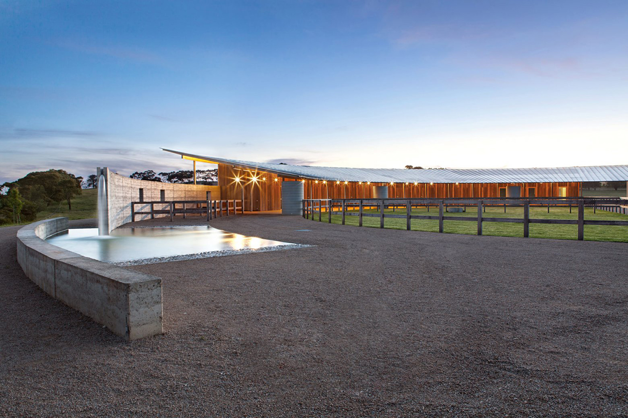 Equestrian Centre Stable by Seth Stein Architects and Watson Architecture+Design 4 ideasgn