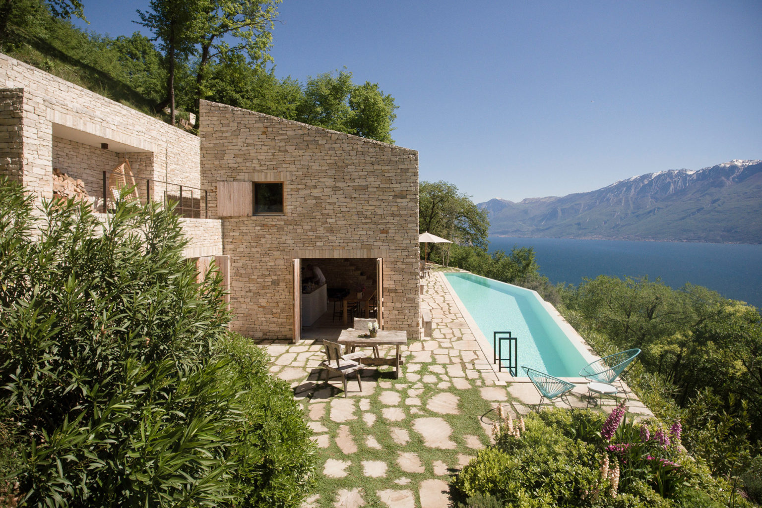 Rustic Renovation ideas / Rustico Gargnano by Titus Bernhard Architekten ideasgn